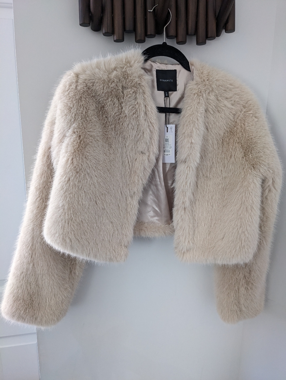 Dynamite Women's  Plush Faux Fur Cropped Jacket in Beige - Size US M- NWT